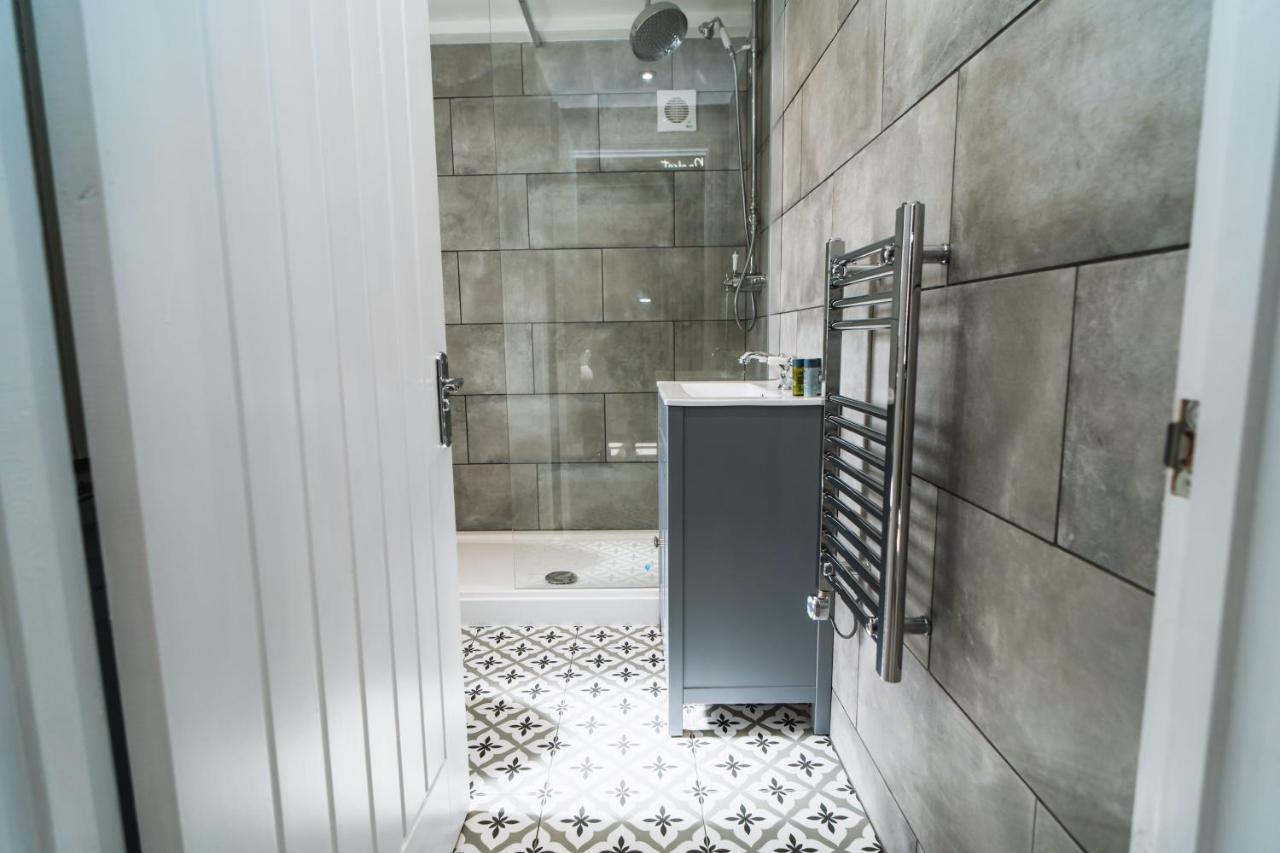 Otter'S Pocket Apartment Blandford Forum Ngoại thất bức ảnh
